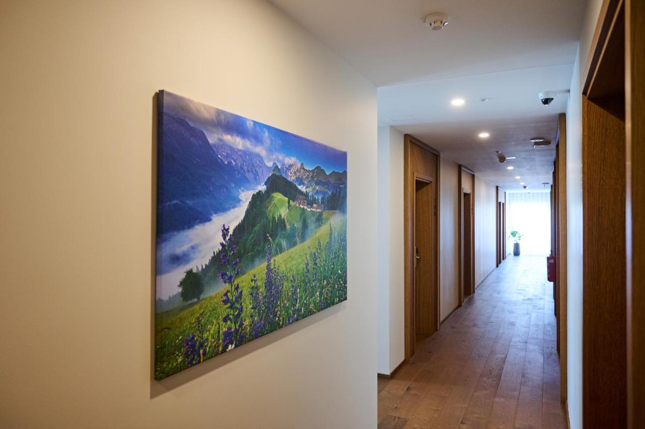 Hisa Ancka, Sencur - 3 Min To The Airport Hotel Ngoại thất bức ảnh