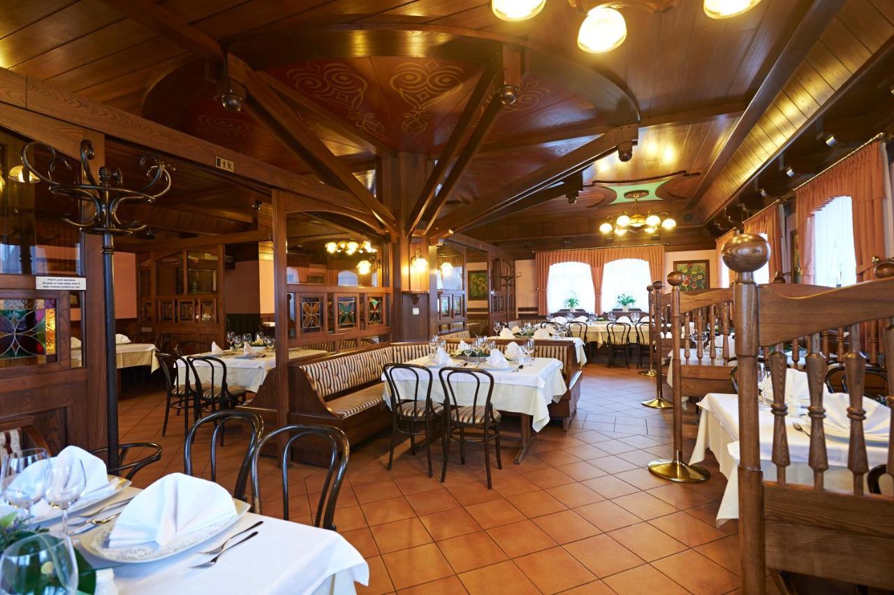 Hisa Ancka, Sencur - 3 Min To The Airport Hotel Ngoại thất bức ảnh